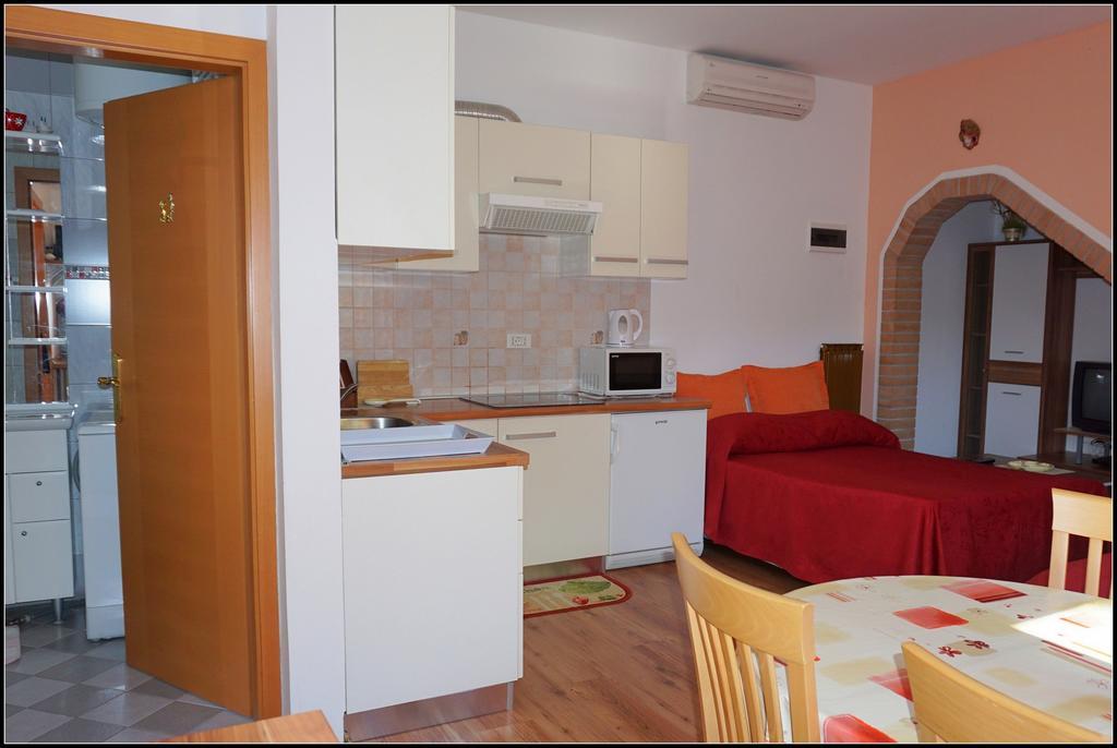 Orlando'S Apartments Oj Izola Kültér fotó